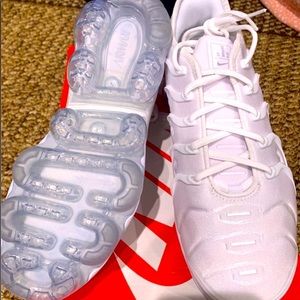 NWT Air vapor max plus